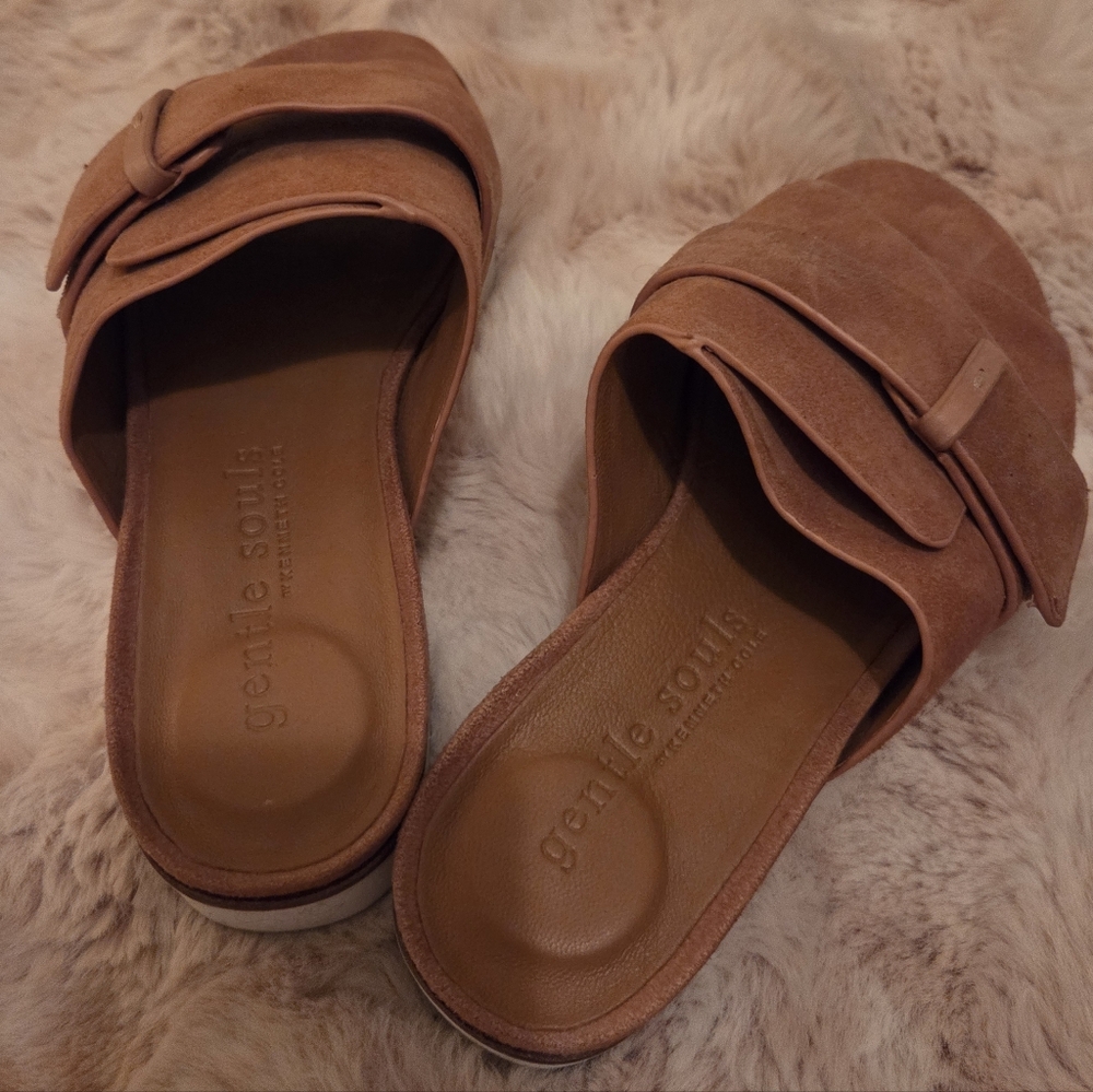 Gentle Souls Brown Suede Slide Sandals By Kenneth Cole - Picture 5 of 10